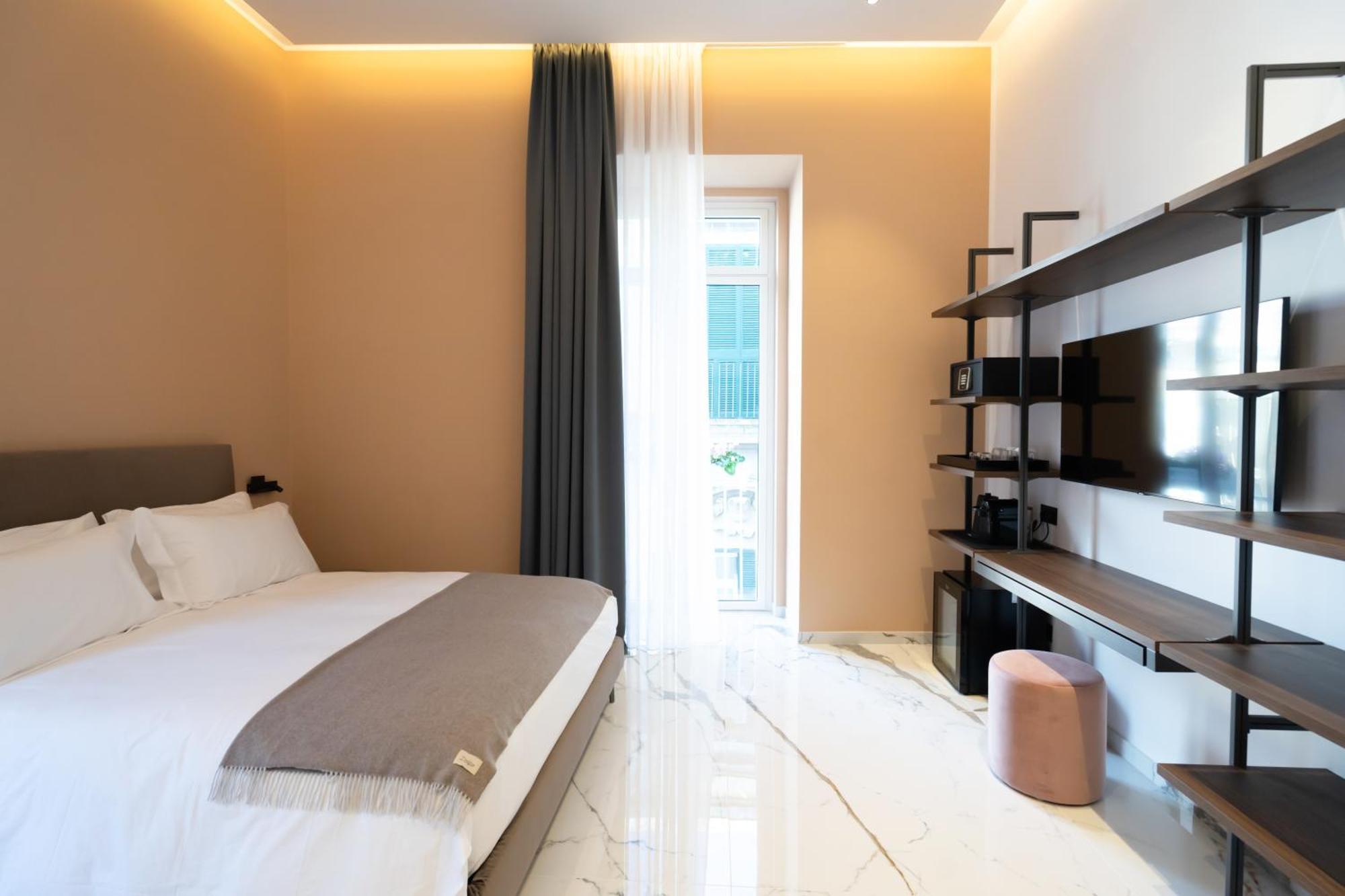 Insogno Suites ナポリ エクステリア 写真